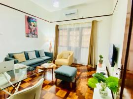 Prime Polana Location Stylish Two Bedroom Apartment for Four guests, hotel em Maputo