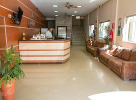 Hotel Mundial, hotel di Pirapora