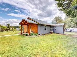 254 & 256 Hoots Hideaway Cottage & Hoots Log Cabin - Full Property