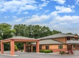 Days Inn by Wyndham Kingdom City