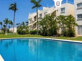 New Acapulco Retreat Garden Pool & Gym