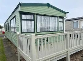 Pet Friendly - Millfield Park Skegness 4 Bed