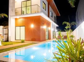 Krabi Private Pool Villa 1 by Belcarrra Spaces, hotel in Ban Khlong Haeng