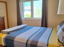 Garden view room with private bathroom