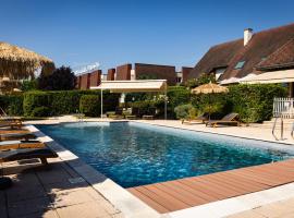 Logis Hostellerie D'Aussois, hotel v destinaci Semur-en-Auxois