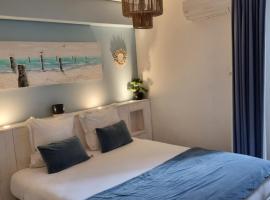 Logis Hôtel La Clé Des Songes, hotel v destinaci Pierrefeu-du-Var