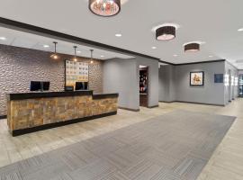 Hampton Inn & Suites Columbus Scioto Downs, hotel v destinaci Columbus