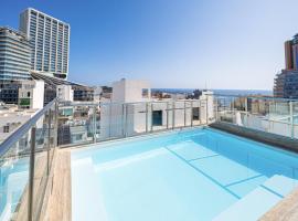 Hotel Scirocco St Julian's, Affiliated by Melia, hotel de 3 estrellas en San Juli&aacute;n