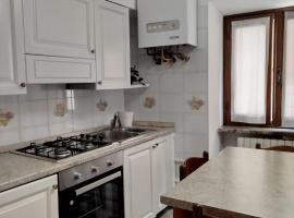 La rosa gialla, hotel a Varallo