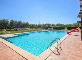 Nice Home In Roccastrada