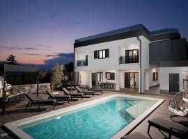 Villa Blue Banjole, hotel em Banjole