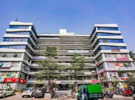 Hotel Skycity, Best Luxurious Hotel AC Rooms In Surat