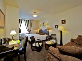 Logis Hôtel Auberge de la truffe, hotel v destinácii Sorges