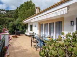 Villa Polina โรงแรมในแคปเดอเปรา