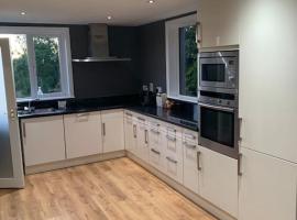 CAS Apartment, hotel v destinaci Kilcullen