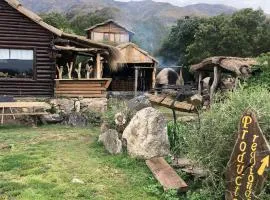REFUGIOS de MONTAÑA CABEZA DEL INDI0