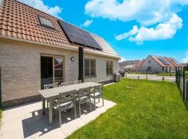 Cozy holiday home on the Westhinder domain
