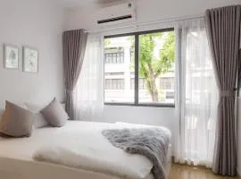Drumie Home, 50m to Hoan Kiem lake - by Antique