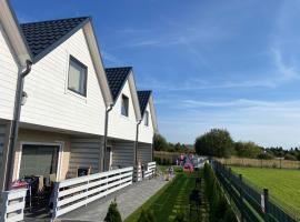 Domki Platinium Chłopy - Sarbinowo – hotel w Chłopach