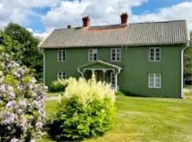5 person holiday home in MARIANNELUND
