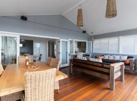 Kombali at Moffat Beach, hotel v destinaci Caloundra