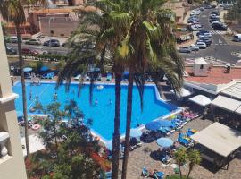 Deluxe Apart Castle Harbour, Hotel in Los Cristianos