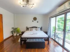 Little Siri Guesthouse
