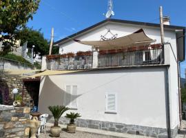 Dama casa vacanze, hotel com banheiras de hidromassagem em Marina di Campo