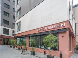 Seoul Hotel ShinShin Myeongdong, hotel v Soulu