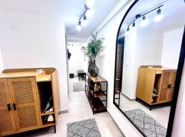 Middle of the city apartmann，佩奇的住宿