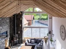 The Oak Barn