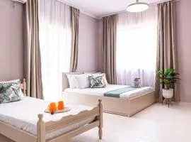 Himara City 34 - Central & Beach Access