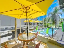 Marco Island Family Home Pool, Lanai, Backyard!