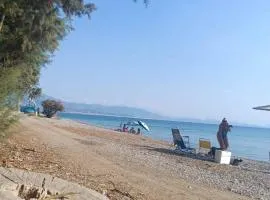 Makineia Sea Side House