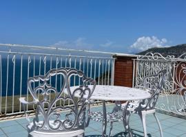 Hotel Klein Wien, hotel v destinaci Piano di Sorrento