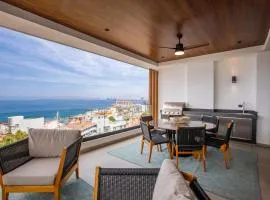 Oceanview Luxury, 2 BD in Amapas with Rooftop Pool