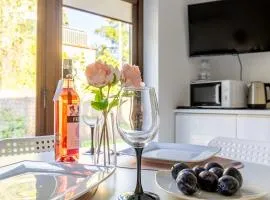 PlumTree Holiday Apartment