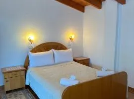 Ari's cozy rooms, Llogara