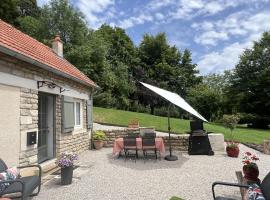 Viesnīca Les Arches du Lac pilsētā Saint-Martin-lès-Langres