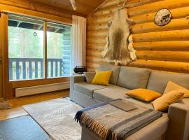 Lapland Chalet Lomalaavu, place to stay in Suomutunturi