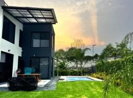 Casa Gris