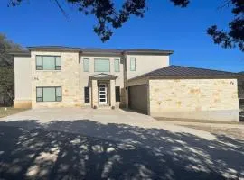 Frio Ridge Retreat