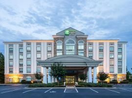 Holiday Inn Express & Suites Columbus at Northlake by IHG, hotel poblíž Regionální letiště Columbus Metropolitan - CSG, 