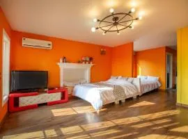 Geoje Phil Painting Pension for One Night and Three Days