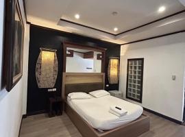 Topinn Hotel, hotel v destinaci Ban Lat Krachaeng