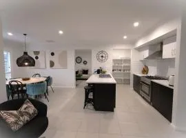 Brand new 4 bedroom home with Golf Views