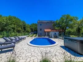 Villa Kelava