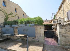 Chambres du Vieux Bistrot, ubytování v soukromí v destinaci Cabrières-dʼAvignon
