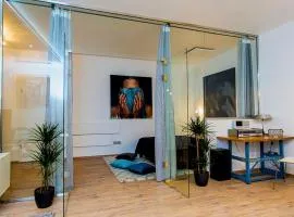 Laksa Apartments