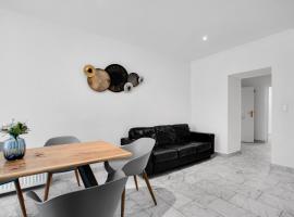 central 3 Bedroom Apartment in Kreuzberg